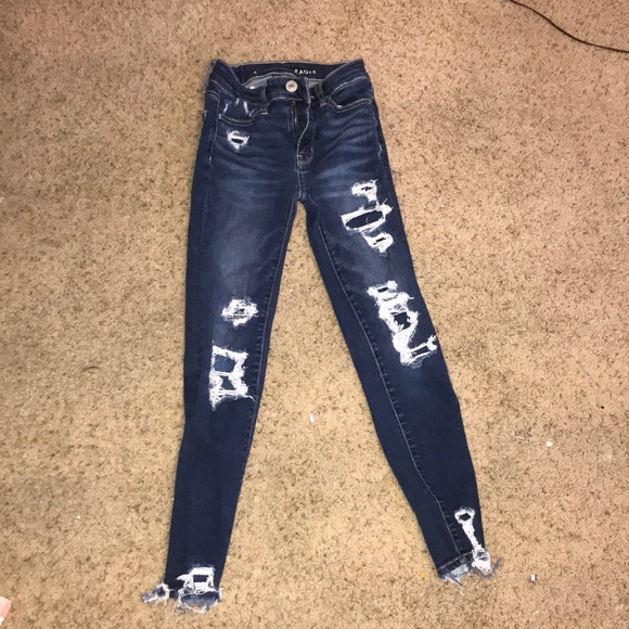 I am selling these American eagle jeans - Picture 1 of 2